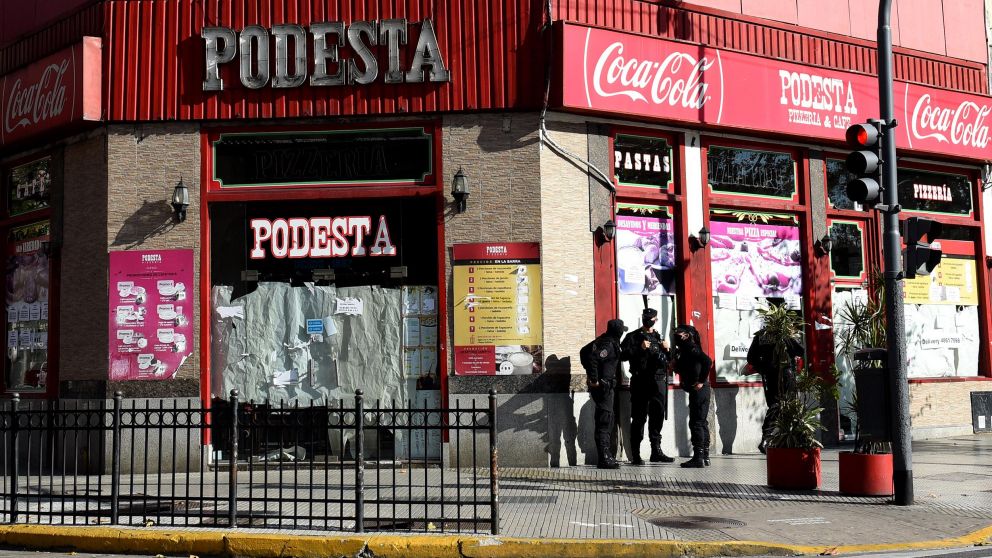 El cierre de restaurantes y hoteles derivó en una fuerte crisis (Jonatan Moreno - Diario Crónica)
