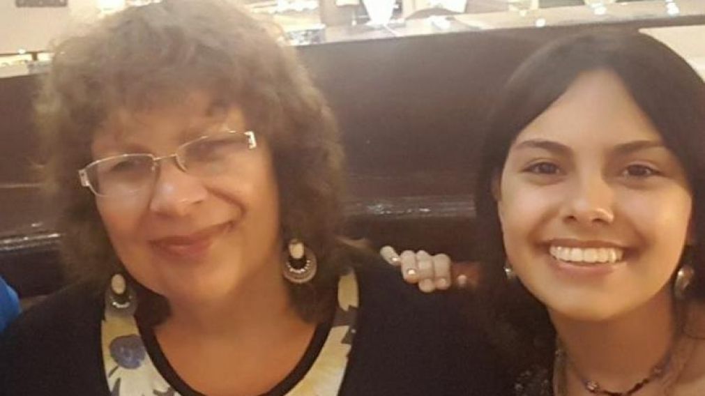 Silvia P�rez, junto a su hija Anah� Ben�tez, asesinada en el 2017. 