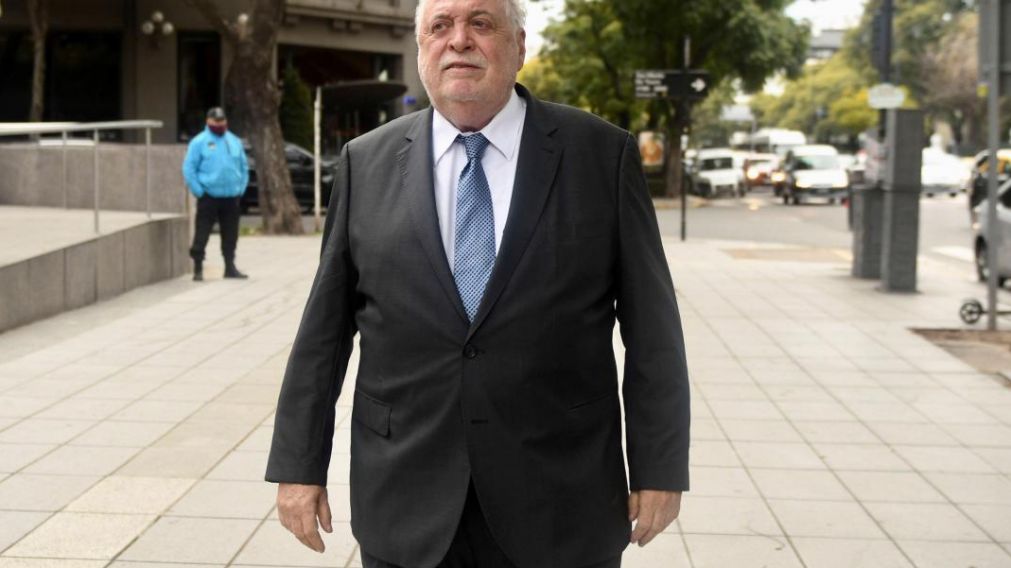 Ginés fue internado en el Sanatorio Otamendi.