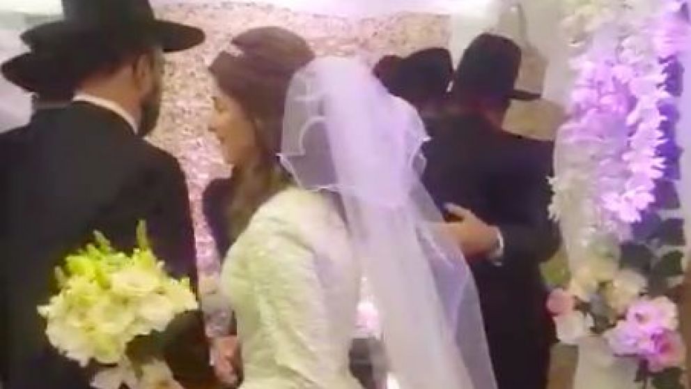 El casamiento se llevó a cabo en el barrio porteño de Once. (Captura video).