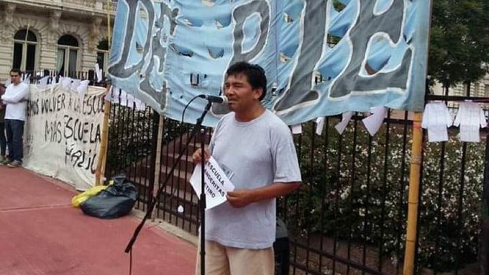 Agustín Navarro, referente de Barrios de Pie, falleció de covid-19.