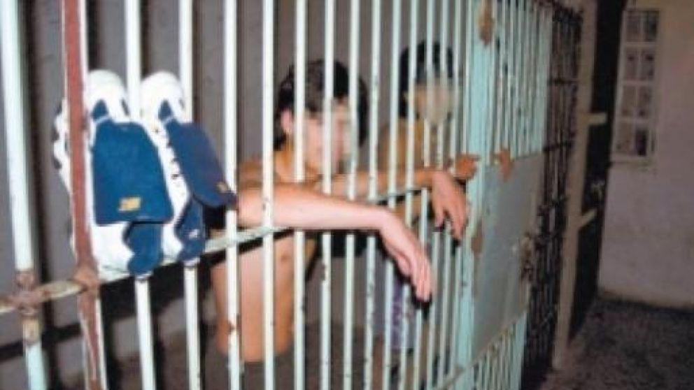 La población total de adolescentes en estos centros cerrados es de 39.