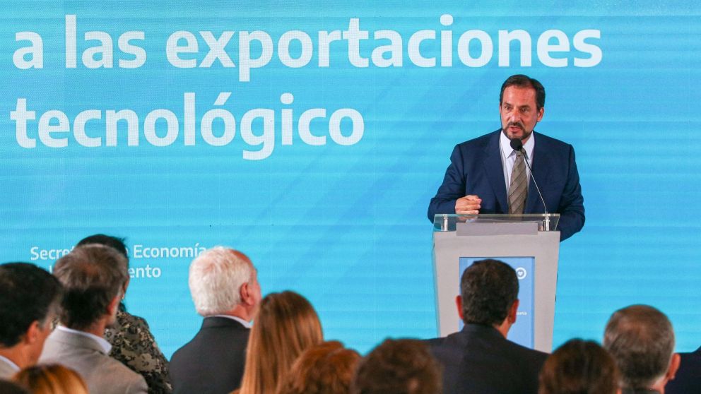 SUJARCHUK BUSCABA CONSTRUIR UN BINGO Y OTROS EMPRENDIMIENTOS EN UNA ZONA DE ESCUELAS Y VIVIENDAS.