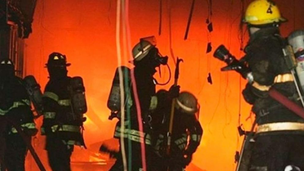 Las llamas fueron contenidas gracias al cuerpo de Bomberos.