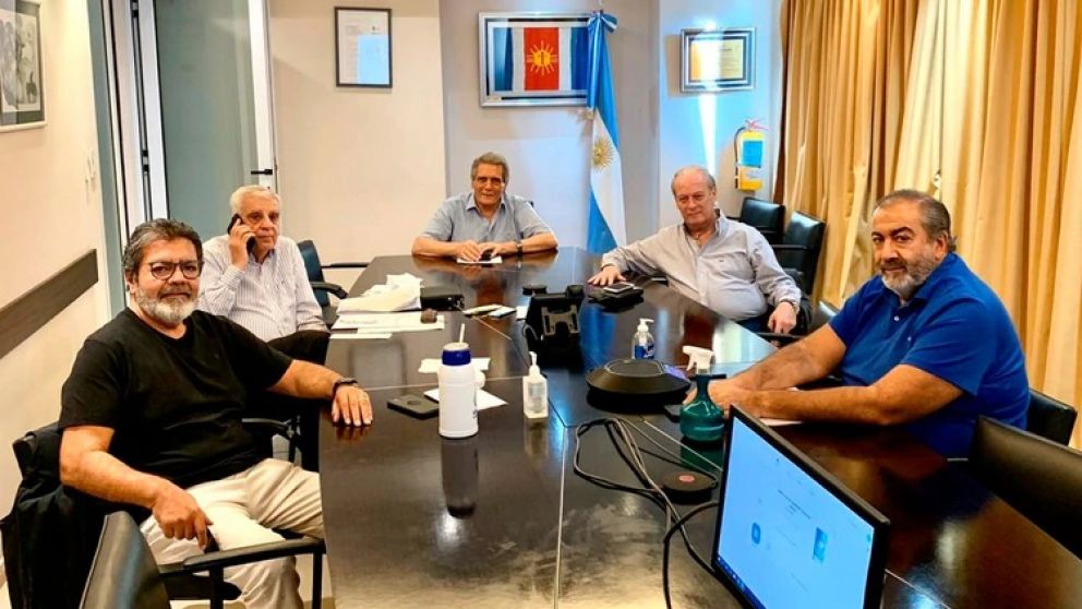 Del encuentro participaron diferentes dirigentes que abandonaron el consejo directivo cegetista.