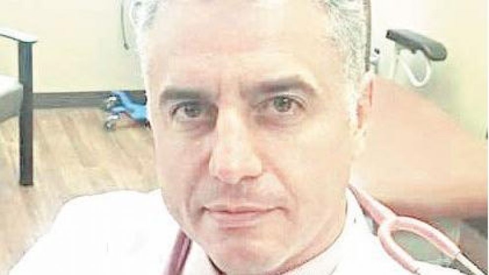 El "cirujano" organiza videollamadas aunque si identidad es otra.