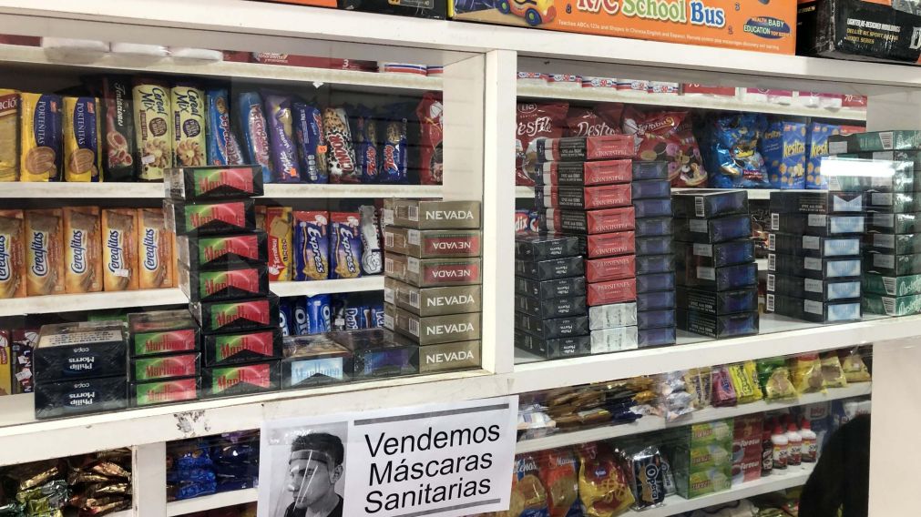 Ante la posibilidad de desabastecimiento por el parate en la producción, habilitaron la importación de cigarrillos (Nahuel Ventura/Crónica/Archivo).