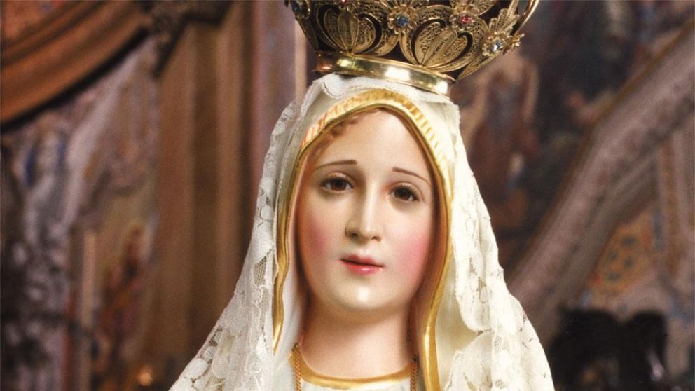 Cada 13 de mayo se conmemora la primera aparición de la Virgen de Fátima.