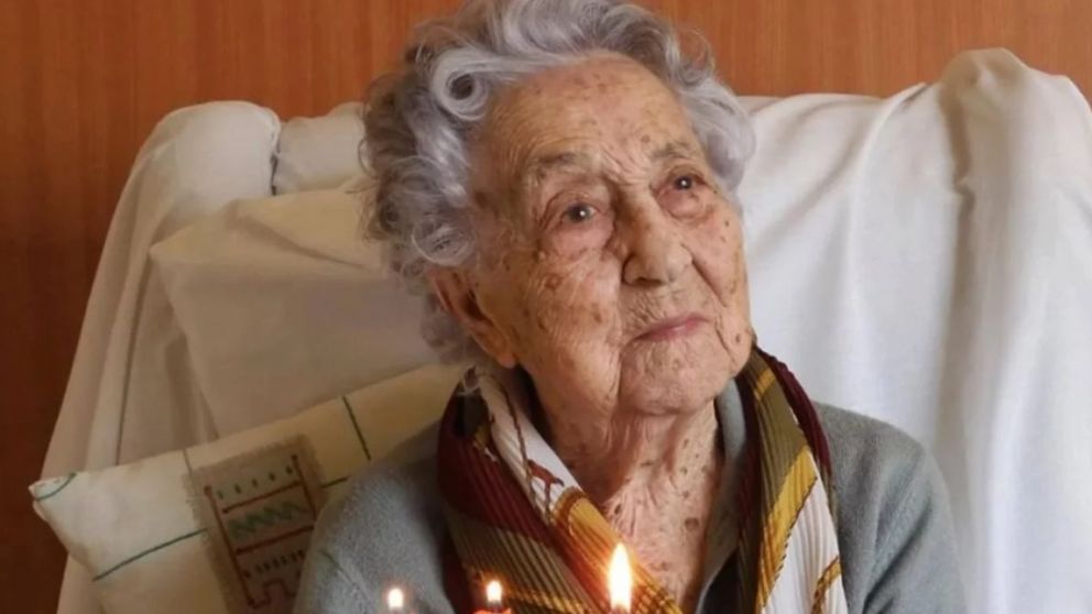 La mujer más longeva de España es un ejemplo de superación.