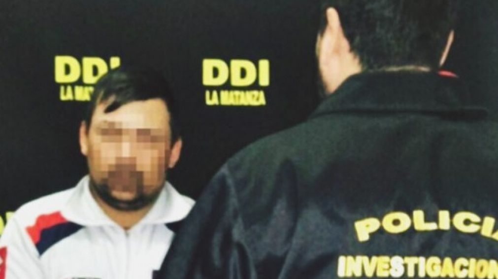EL INDIVIDUO FUE DETENIDO POR EFECTIVOS POLICIALES EN SAN JUSTO.