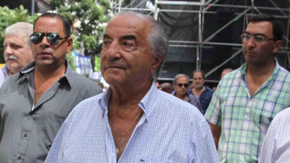 Cavalieri anunció que los trabajadores suspendidos cobrarán el 75% del salario.