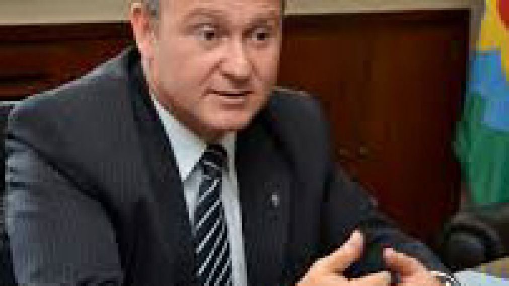 EL JUEZ BRUN SERÁ DENUNCIADO hoy Y PODRÍA IR A JUICIO POLÍTICO.