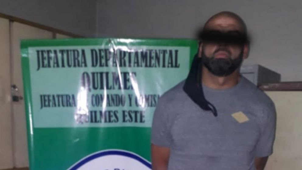 Este es el individuo que fue capturado por los efectivos policiales luego de una dramática persecución.