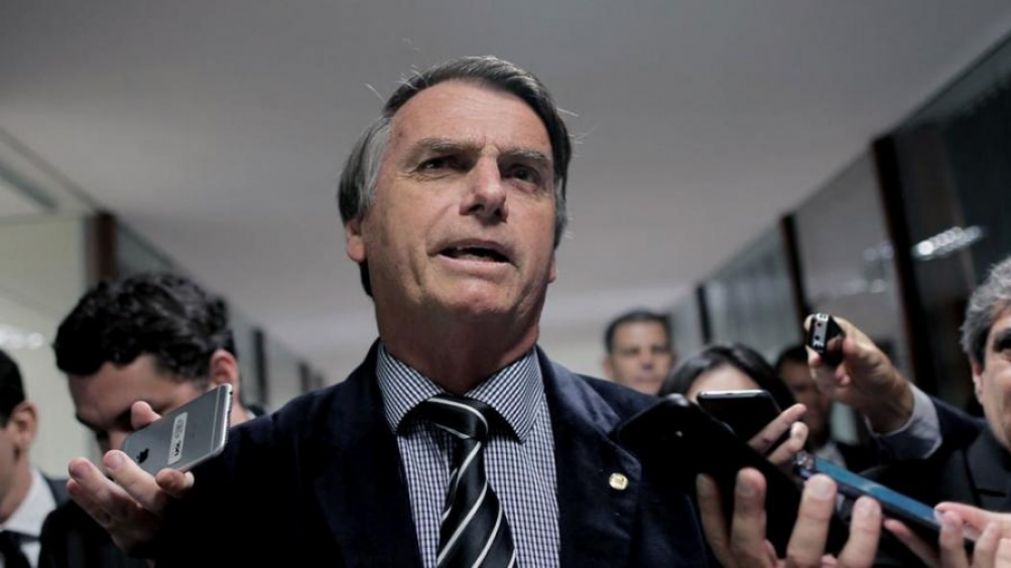 Bolsonaro recort� 368 millones de d�lares (T�lam). 