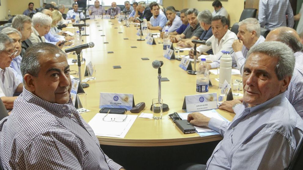 La pr�xima reuni�n del consejo directivo ser� por teleconferencia, en prevenci� por el coronavirus. 
