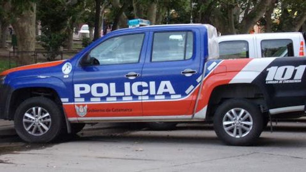 Catamarca: detienen a cuatro polic�as que violaron la cuarentena y estaban en una fiesta.