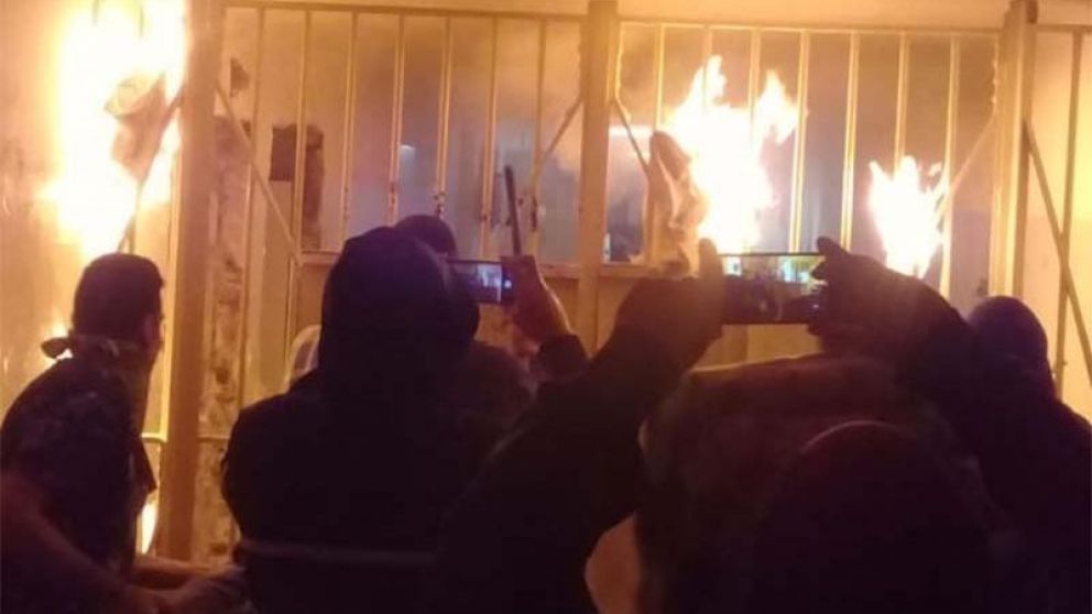 Presos de Devoto continúan reclamando desde el penal. (Captura de video)