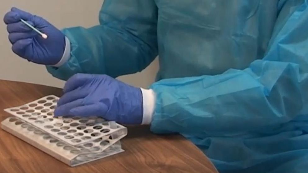 Hay 142 laboratorios dedicados a evaluar test (Imagen ilustrativa).