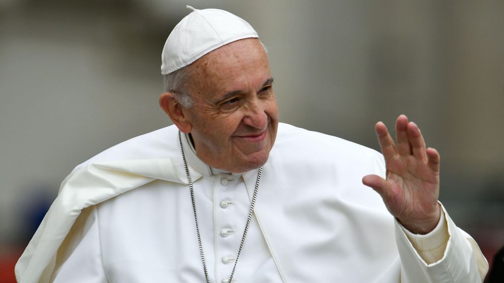 El Papa Francisco donó material sanitario.