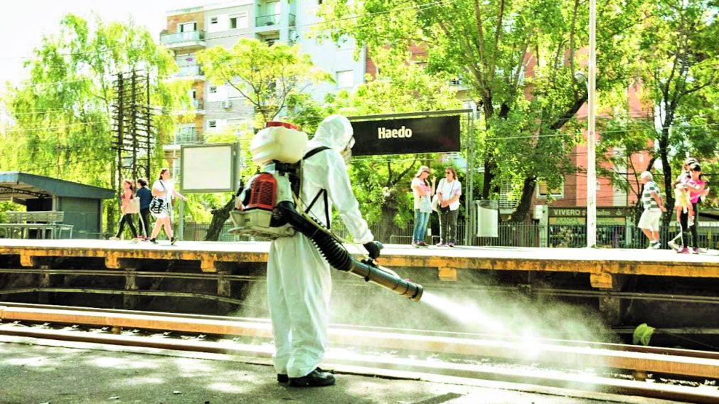 La desinfecci�n, fundamental para prevenir el dengue. 