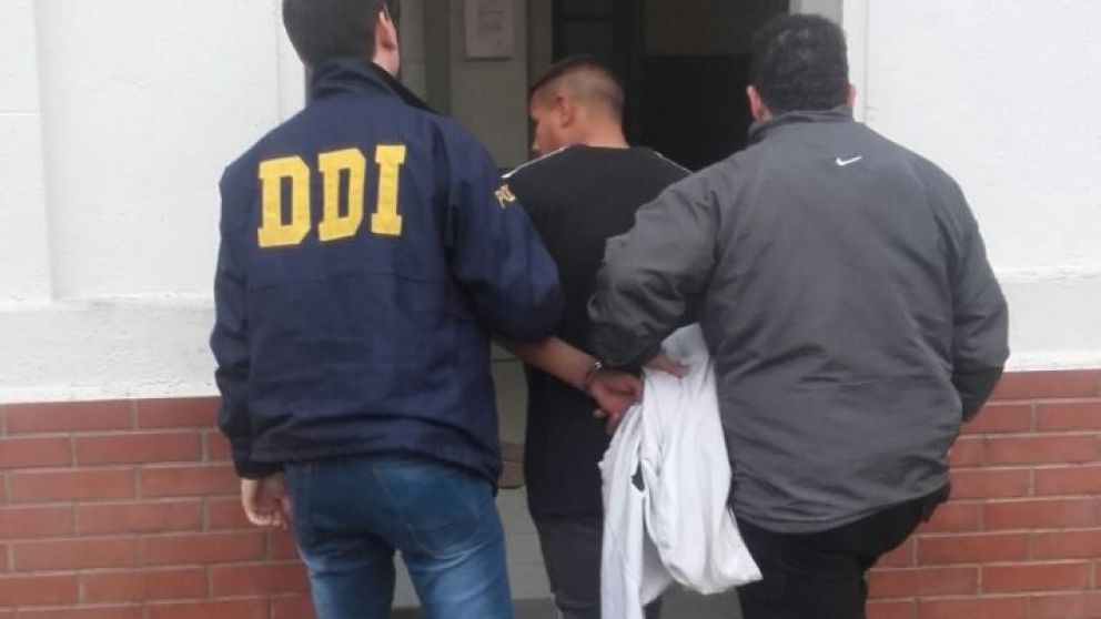 El delincuente fue apresado por los pesquisas policiales en la localidad bonaerense de Campana.
