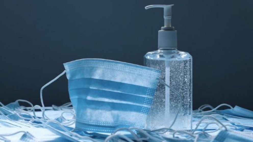 Los precios de barbijos y alcohol en gel vuelven a los valor del último 6 de marzo (imagen ilustrativa).