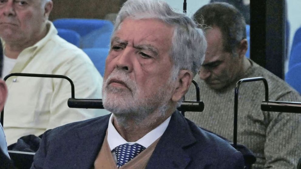 Trasladaron a De Vido desde Comodoro Py a la c�rcel de Ezeiza para cumplir sentencia por la Tragedia de Once