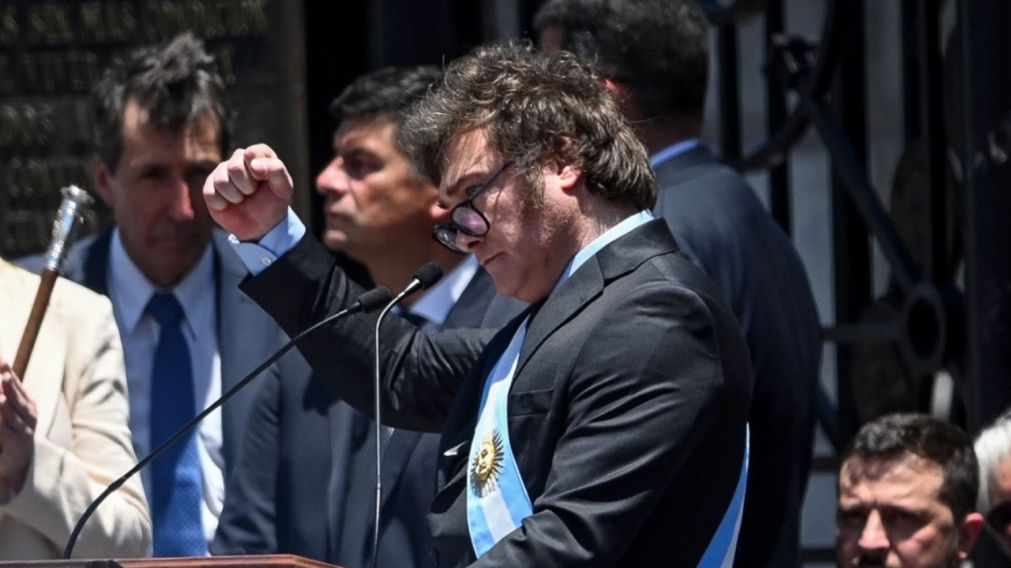 El Gobierno nacional anunció que el 8 de octubre se abrirán los sobres para la privatización de más de 9 mil kilómetros de rutas nacionales que atraviesan varias provincias.