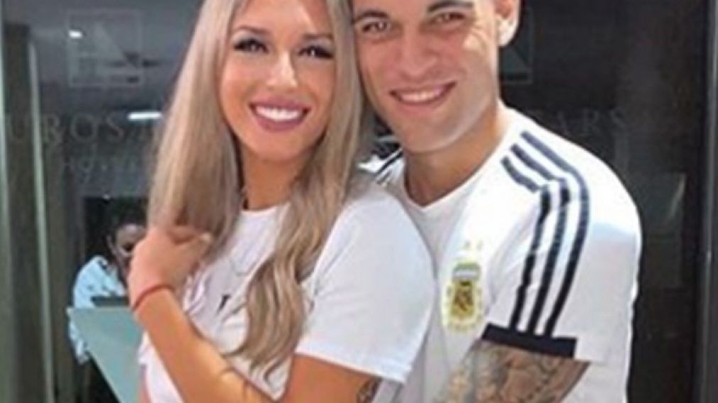 EL DELANTERO DEL INTER Y SU NOVIA AGUSTINA, ORIUNDA DE MENDOZA.