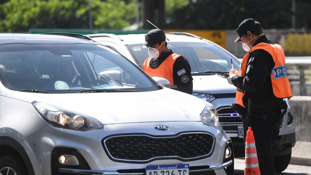 Ya son más de 2900 los autos secuestrados durante los operativos (Télam).