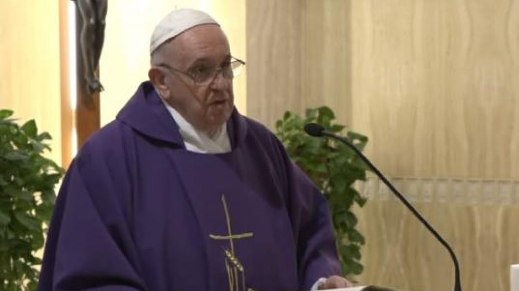 El Papa durante la misa de este miércoles en Santa Marta (Captura de pantalla).