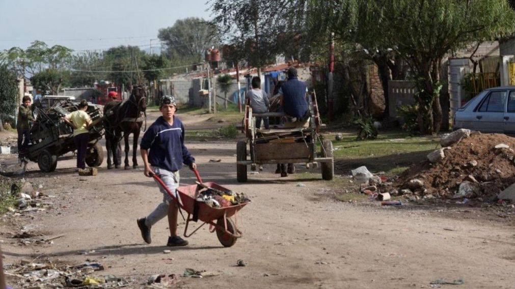 El �ndice de pobreza en 2019 alcanz� al 35,5 % de la poblaci�n.