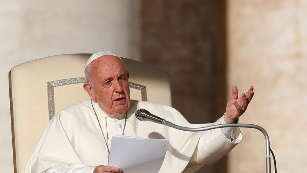 Francisco agradeció la invitación a "estar más cerca". (Foto: Reuters)