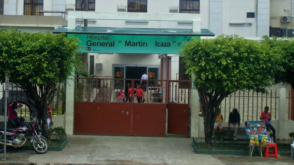 El Hospital Martín Icaza, de Babahoyo, donde estaba internado el hombre.