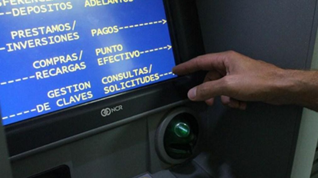 La gente podrá sacar dinero sin usar la tarjeta de débito.