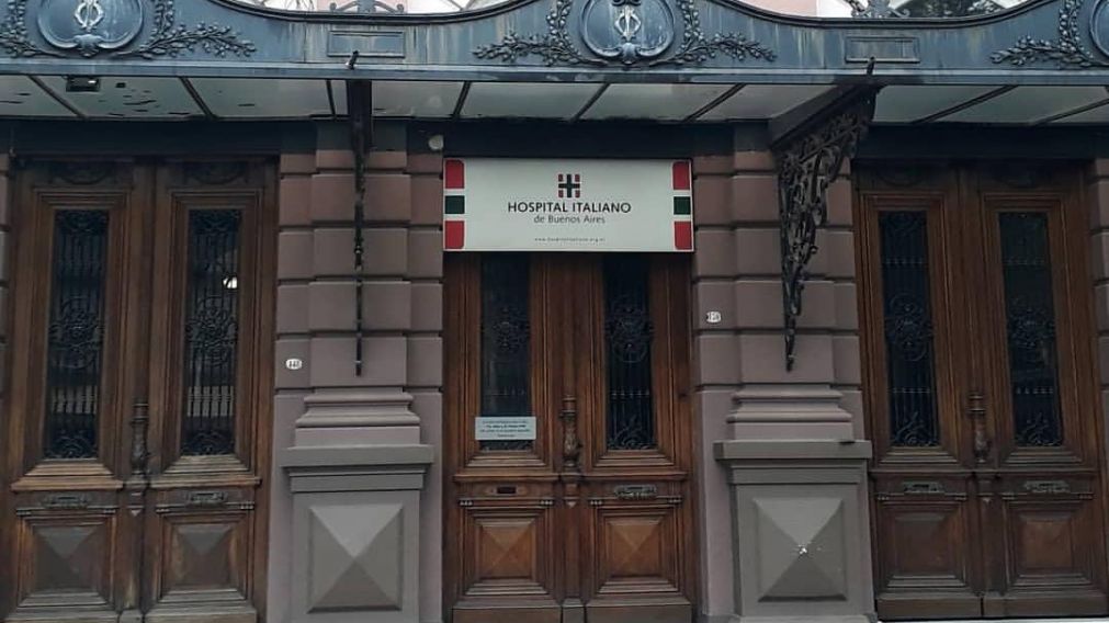 Cinco trabajadores del Hospital Italiano ya dieron positivos del virus Covid-19.