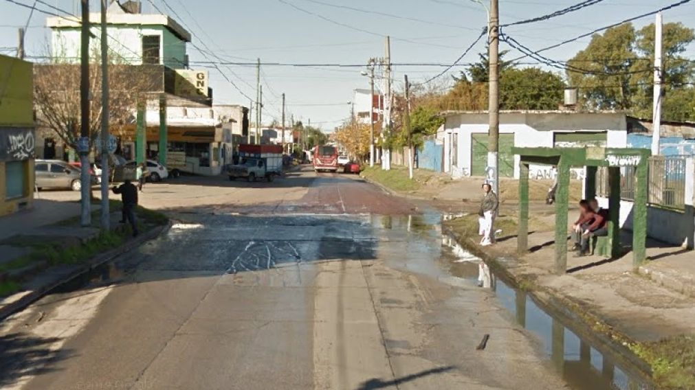 El intento de robo en perjuicio de la víctima se produjo en esta esquina, en la localidad de San José.