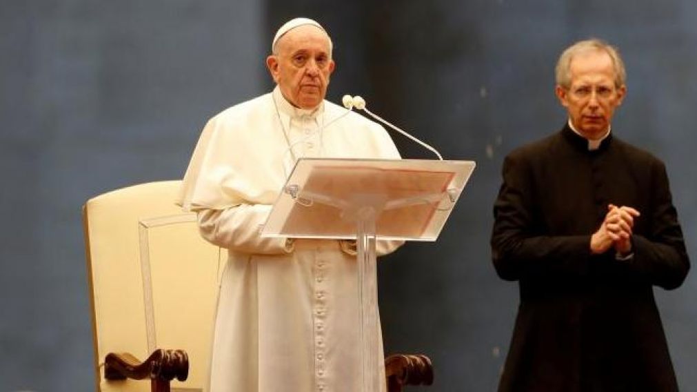 Francisco le brind� indulgencia al mundo. 