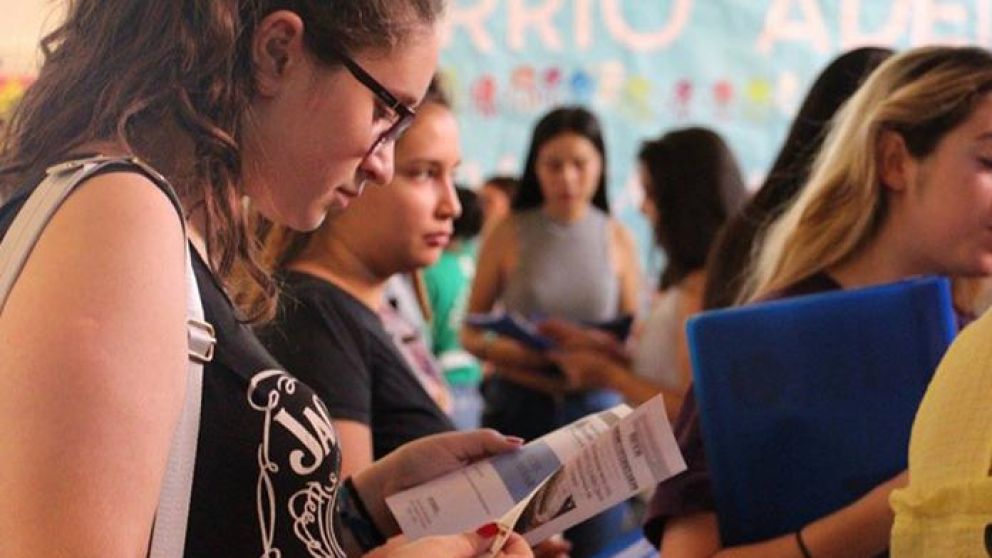 El objetivo de las becas es generar oportunidades de inclusión social. (Foto ilustrativa)