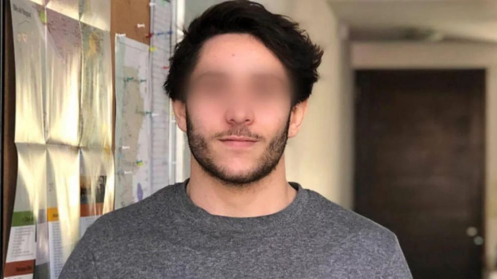 Luca Singerman está acusado de haber viajado sabiendo que tenía coronavirus.