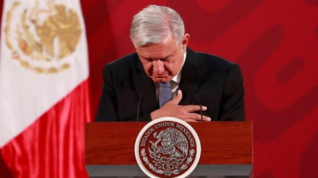 El nuevo saludo que propone Andrés López Obrador.