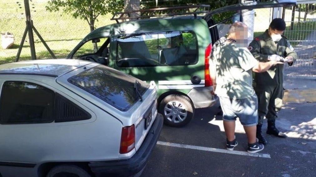 Un hombre qued� imputado por intentar coimear gendarmes para continuar con su camino.