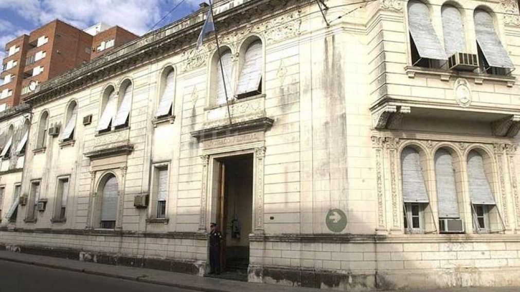 Los Tribunales Federales de Santa Fe, donde se desempe�aba uno de los jueces que renunci�.