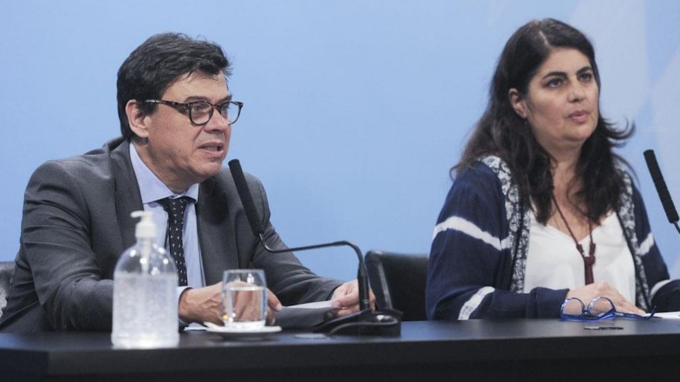 El ministro de Trabajo, Claudio Moroni, anunció nuevas medidas de licenciamiento.