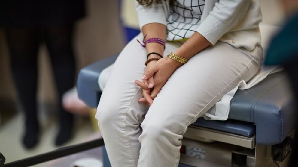 La reducción del presupuesto asignado a las políticas de salud sexual y reproductiva implicó la paralización de programas estatales que hasta el 2023 estaban operativos.