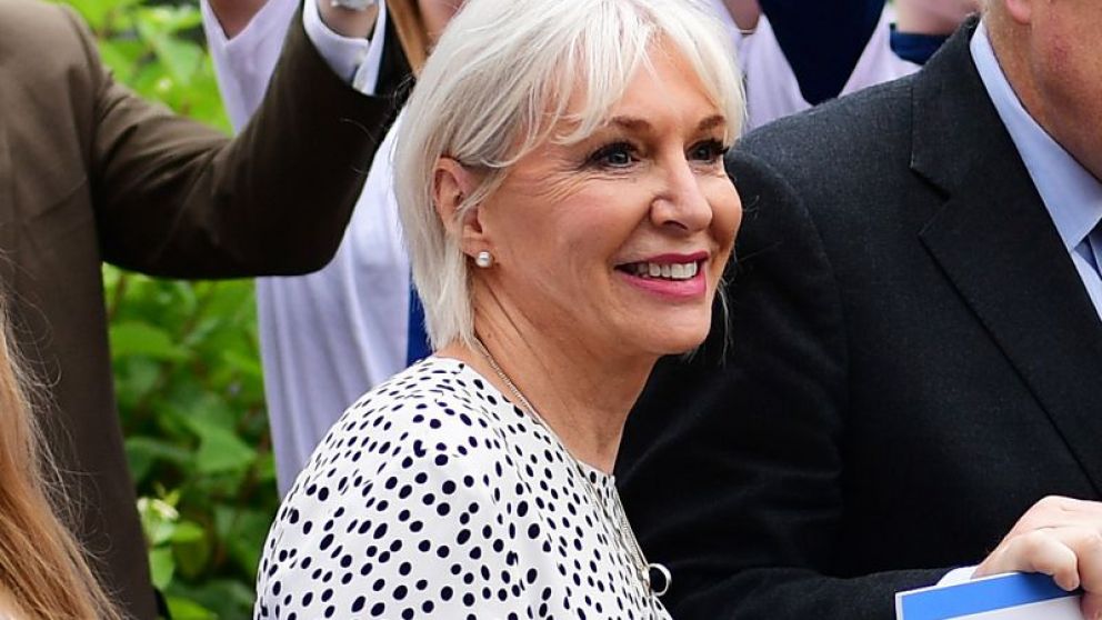 La ministra de salud se mostró de buen humor, pese a la confirmación de que tiene el virus.