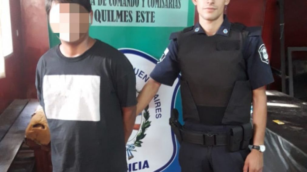 La policía detuvo al acusado que estaba escondido en la casa de sus padres (Perspectiva Sur)