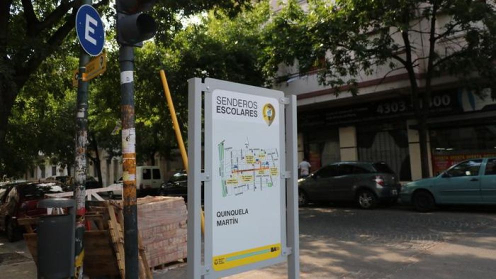 Se trata de rutas preestablecidas por donde los niños puedan transitar seguros.