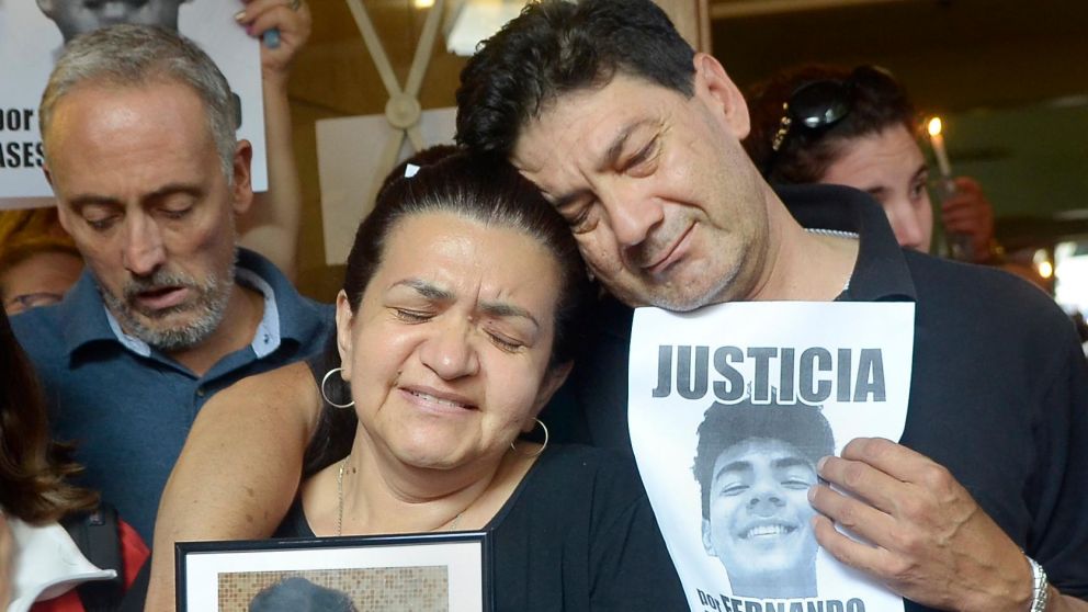 "Sólo tengo tristeza en el alma y el corazón", sostuvo la madre del chico asesinado.