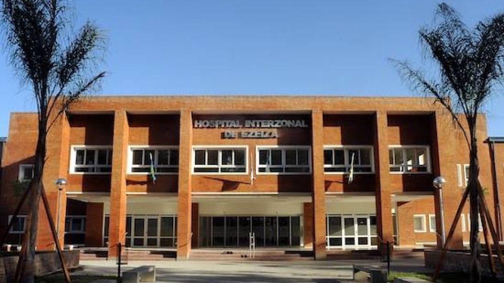 El joven que había estado en observación en el Hospital de Ezeiza fue dado de alta.